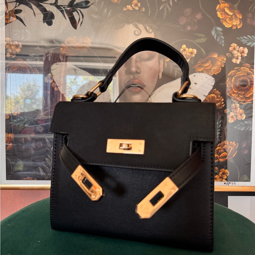 Source Unknown Black Mini Bag with Gold Details